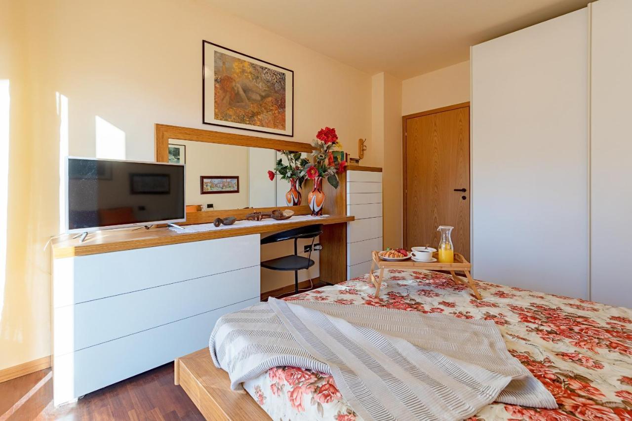 Kristall Lago 233 Apartment By Wonderful Italy Desenzano del Garda Buitenkant foto
