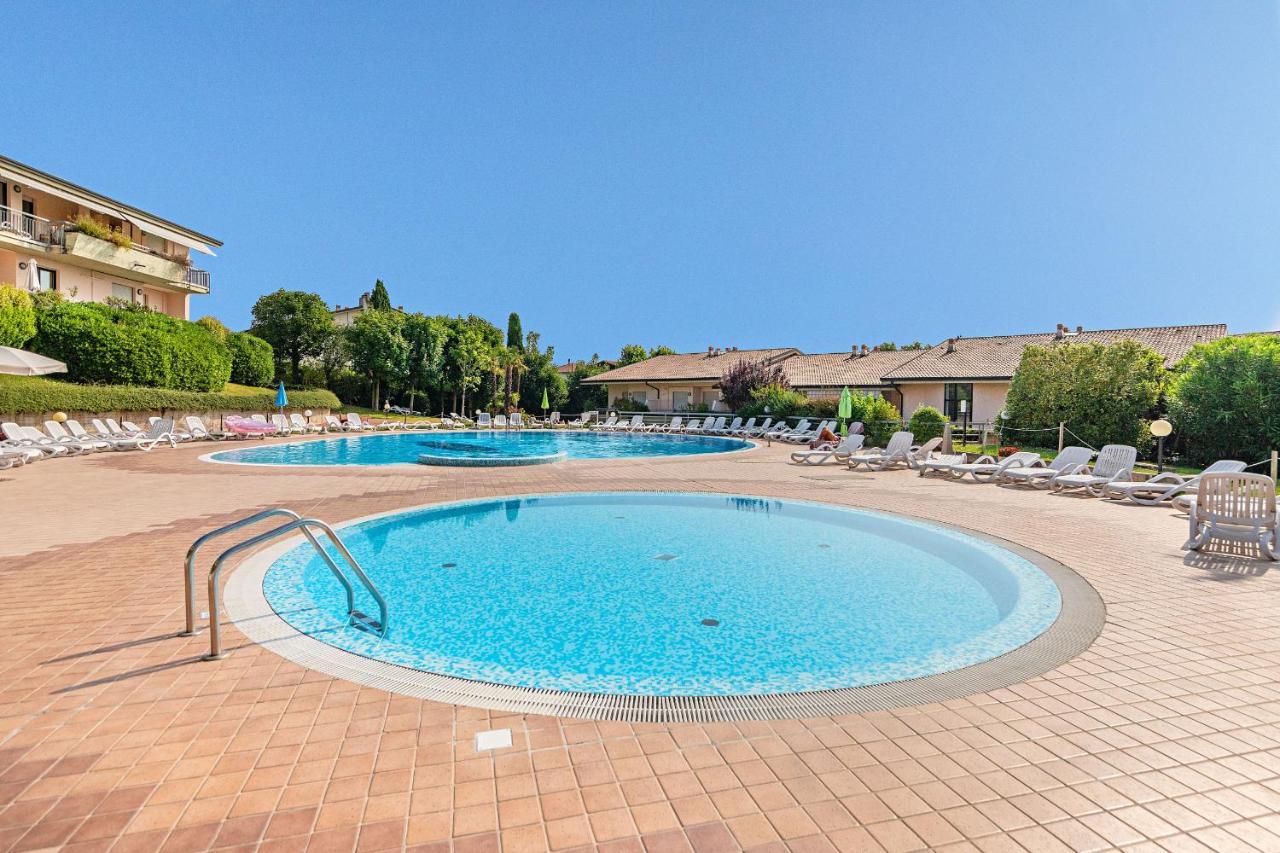 Kristall Lago 233 Apartment By Wonderful Italy Desenzano del Garda Buitenkant foto
